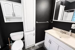 803 W Washington St, Oregon, IL 61061 - Photo 20