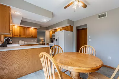209 N Pleasant Street, Ohio, IL 61349 - Photo 14