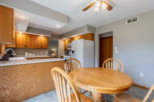 209 N Pleasant St, Ohio, IL 61349 - Photo 14