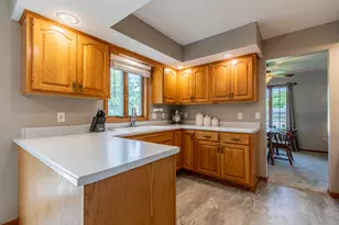 209 N Pleasant St, Ohio, IL 61349 - Photo 12