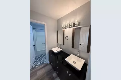 4340 Mayfair Court, Country Club Hills, IL 60478 - Photo 8