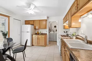 971 Hidden Lake Dr, Buffalo Grove, IL 60089 - Photo 12