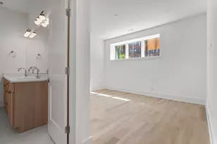 3740 N Racine Ave, Chicago, IL 60613 - Photo 14