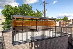 3740 N Racine Ave, Chicago, IL 60613 - Photo 12