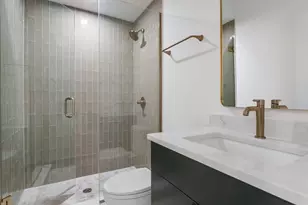 3740 N Racine Ave, Chicago, IL 60613 - Photo 16
