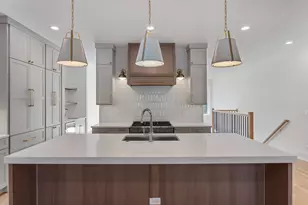 3740 N Racine Ave, Chicago, IL 60613 - Photo 22