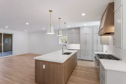 3740 N Racine Avenue #2, Chicago, IL 60613 - Photo 38