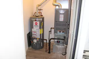 5352 S Shields Ave, Chicago, IL 60609 - Photo 20