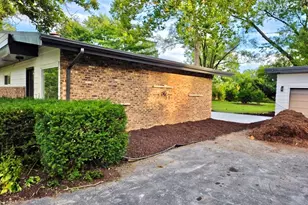 [Address not provided], La Grange Highlands, IL 60525 - Photo 16