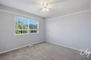 60 W Dahlia Ln, Round Lake Beach, IL 60073 - Photo 16