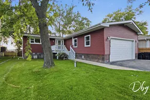 35616 N Sheridan Dr, Fox Lake, IL 60020 - Photo 1