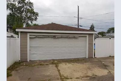 312 S 10th Avenue, Maywood, IL 60153 - Photo 2