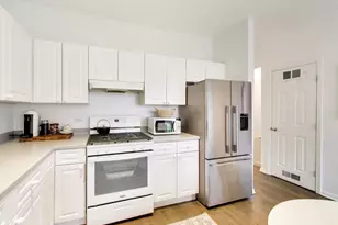 4926 S Cornell Ave, Chicago, IL 60615 - Photo 14