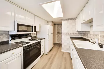 6235 Gold Circle #6235, Hanover Park, IL 60133 - Photo 8