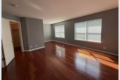 2279 Barrington Drive E #2279, Aurora, IL 60503 - Photo 8