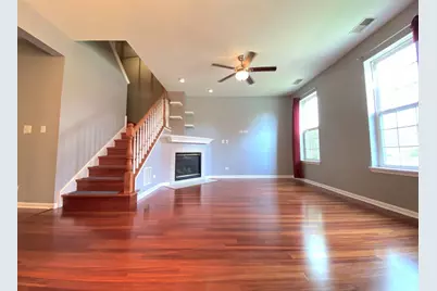 2279 Barrington Drive E #2279, Aurora, IL 60503 - Photo 2