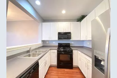 2279 Barrington Drive E #2279, Aurora, IL 60503 - Photo 6