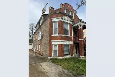 1526 Elmwood Avenue, Berwyn, IL 60402 - Photo 2