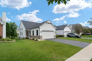 515 Sudbury Cir, Oswego, IL 60543 - Photo 2