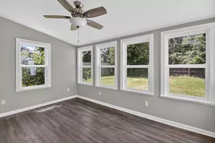 152 Tilton Park Dr, Dekalb, IL 60115 - Photo 10