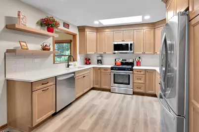 214 Deerpath Drive, Oswego, IL 60543 - Photo 14