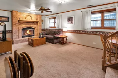 214 Deerpath Drive, Oswego, IL 60543 - Photo 8
