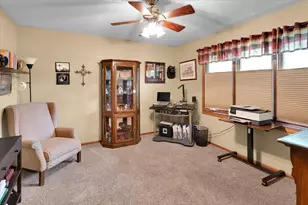 214 Deerpath Dr, Oswego, IL 60543 - Photo 20