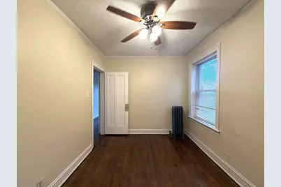 7656 S East End Avenue #2E, Chicago, IL 60649 - Photo 6