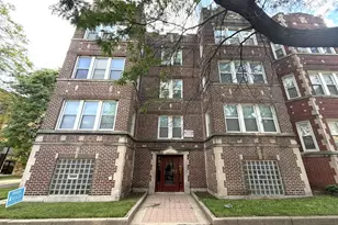 7656 S East End Ave, Chicago, IL 60649 - Photo 1