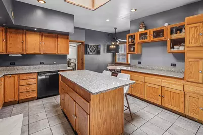 2016 N Whipple Street, Chicago, IL 60647 - Photo 8
