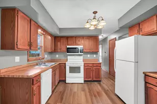 1009 N West Street N, Leroy, IL 61752 - Photo 12