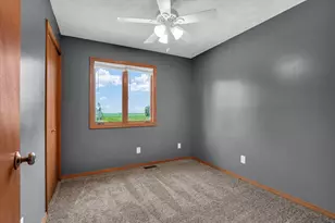 1009 N West Street N, Leroy, IL 61752 - Photo 20