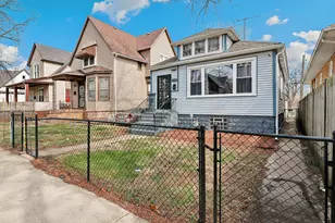 11945 S Yale Ave, Chicago, IL 60628 - Photo 18