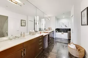 1211 S Prairie Ave, Chicago, IL 60605 - Photo 18