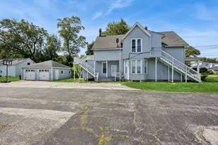 507 E 158th St, South Holland, IL 60473 - Photo 2