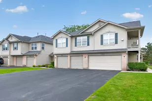 7016 S Stratton Ln, Gurnee, IL 60031 - Photo 1