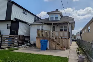 4820 N Natoma Ave, Chicago, IL 60656 - Photo 2