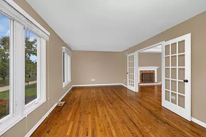 15875 S 115th Court, Orland Park, IL 60467 - Photo 4