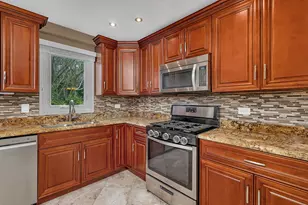 15875 S 115th Ct, Orland Park, IL 60467 - Photo 10