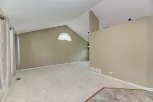 1327 Northgate Dr, Bartlett, IL 60103 - Photo 6