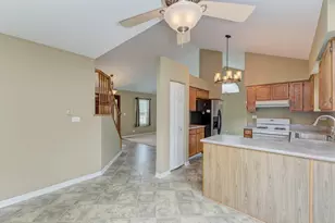 1327 Northgate Dr, Bartlett, IL 60103 - Photo 12