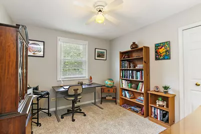 [Address not provided], West Dundee, IL 60118 - Photo 18