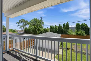 163 W Manchester Dr, Wheeling, IL 60090 - Photo 20