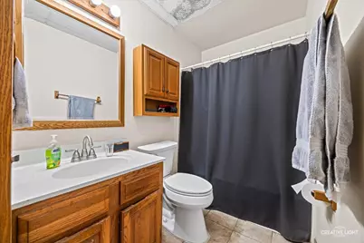 105 Meadows Drive, Sugar Grove, IL 60554 - Photo 8