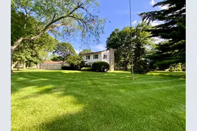 809 McClaran Avenue, Aurora, IL 60506 - Photo 28