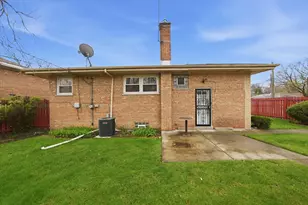 15201 Sunset Dr, Dolton, IL 60419 - Photo 20