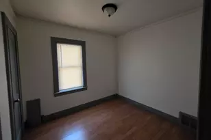 614 N Butrick St, Waukegan, IL 60085 - Photo 12