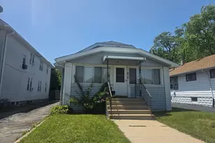 614 N Butrick St, Waukegan, IL 60085 - Photo 1