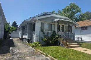 614 N Butrick St, Waukegan, IL 60085 - Photo 2