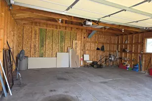 614 N Butrick St, Waukegan, IL 60085 - Photo 28